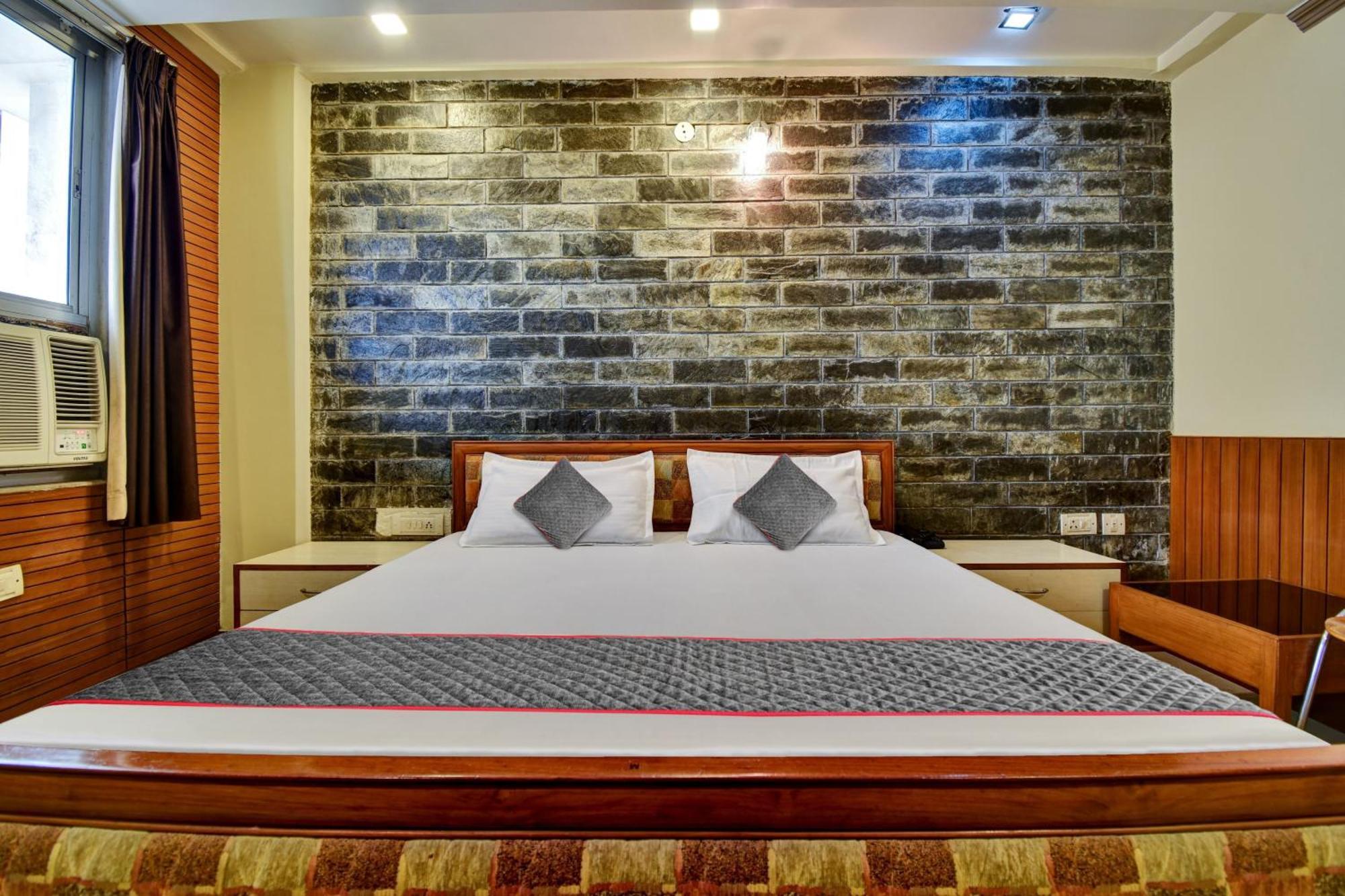 Townhouse Hotel Fly View ชัยปุระ ภายนอก รูปภาพ