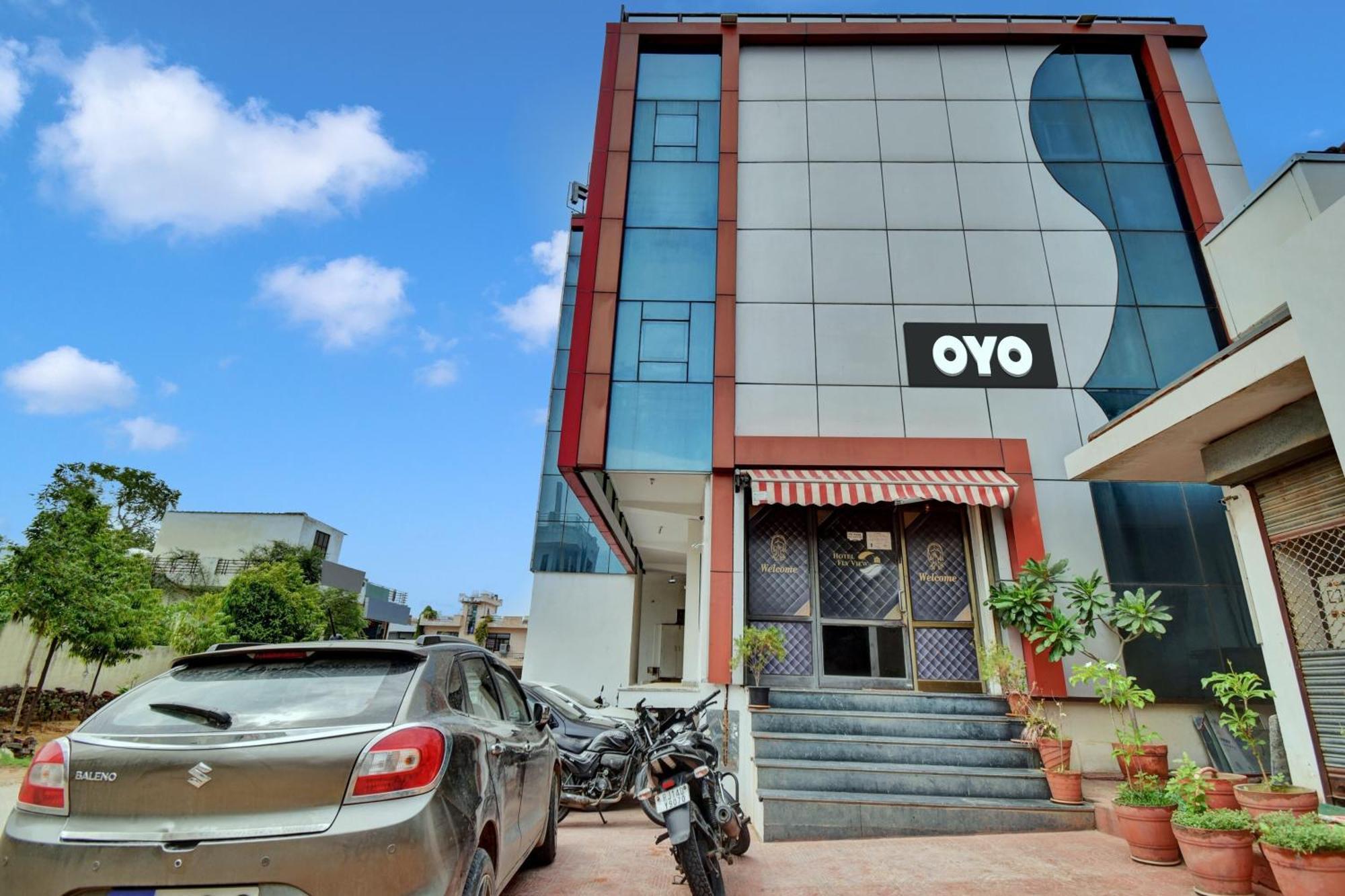 Townhouse Hotel Fly View ชัยปุระ ภายนอก รูปภาพ